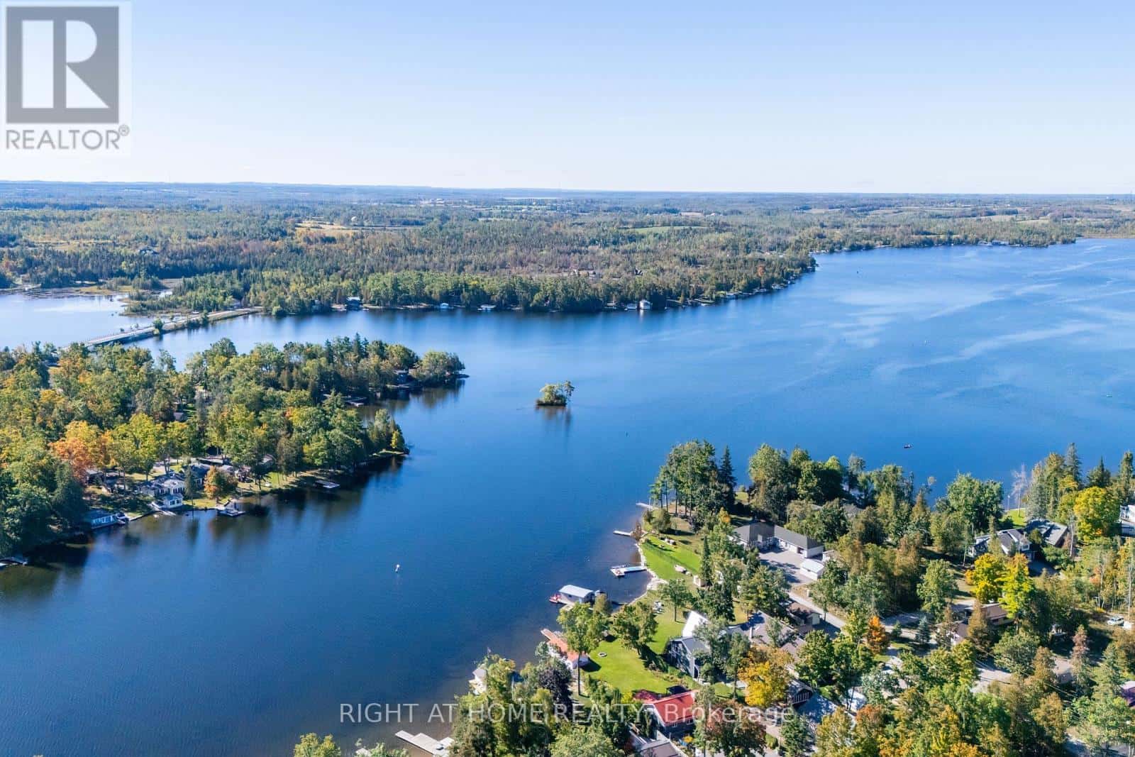 32 HILLCROFT WAY — Kawartha Lakes (Bobcaygeon), Ontario - Photo 4 of 37