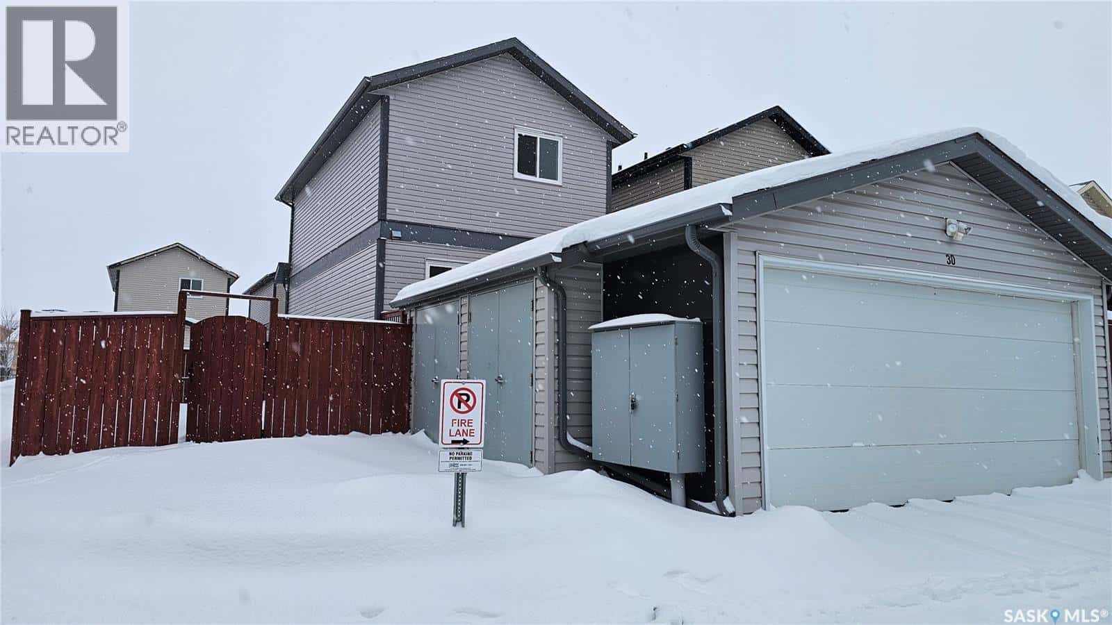 30 235 Rosewood BOULEVARD E — Saskatoon, Saskatchewan - Photo 3 of 30