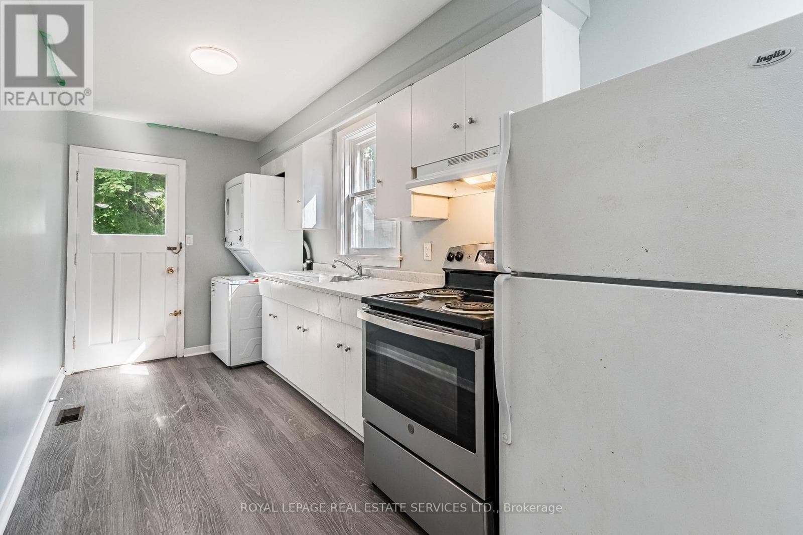 Toronto (Mimico) — Toronto (Mimico) - Main photo