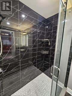 Mississauga (Central Erin Mills) — Mississauga (Central Erin Mills) - Photo 4 of 11