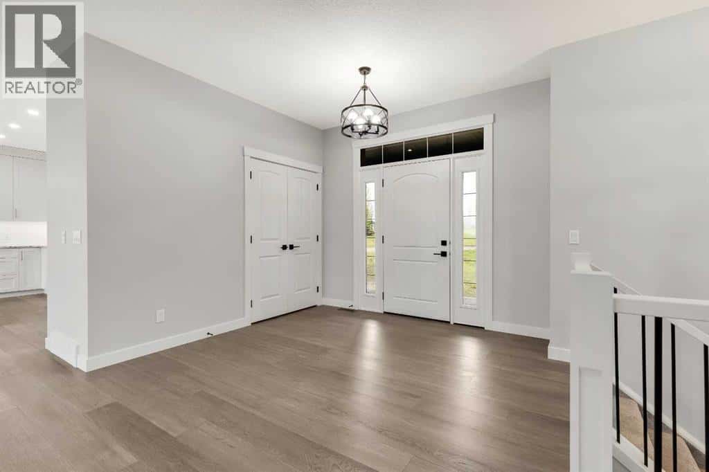 349062 Tamarack Drive E — Rural Foothills County, Alberta - Photo 5 of 48