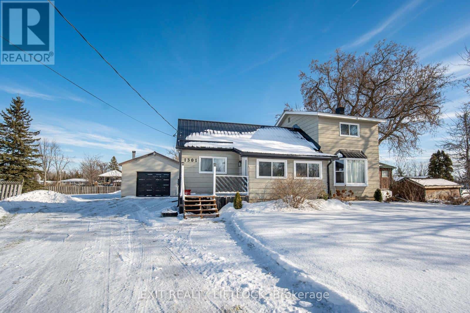 1301 COUNTY RD 28 — Otonabee-South Monaghan, Ontario - Photo 3 of 50