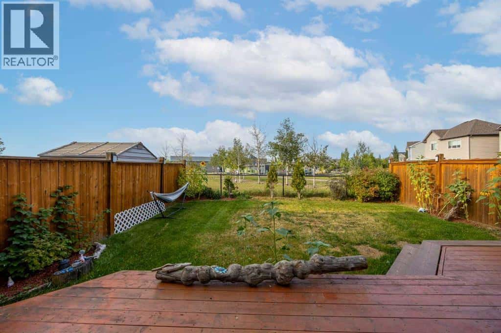 126 Windstone Avenue SW — Airdrie, Alberta - Photo 2 of 33