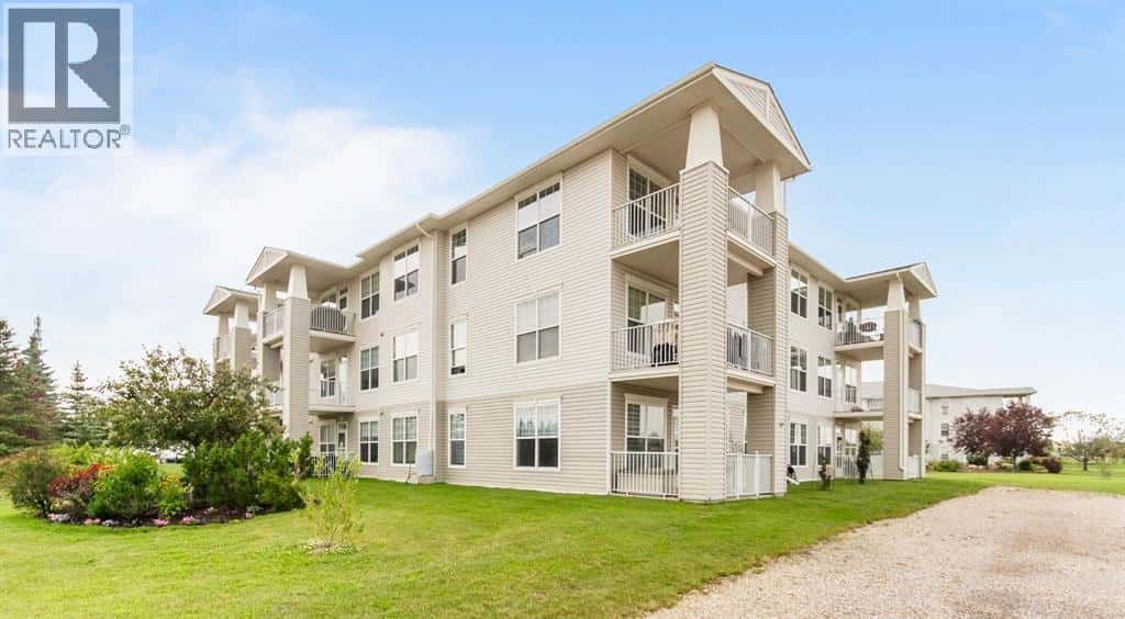 314, 4500 50 Avenue — Olds, Alberta - Photo 2 of 44