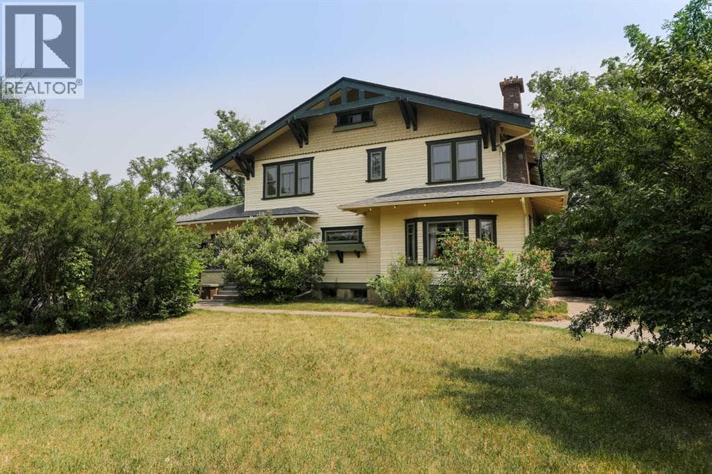 302 King Street — Nobleford, Alberta - Main photo