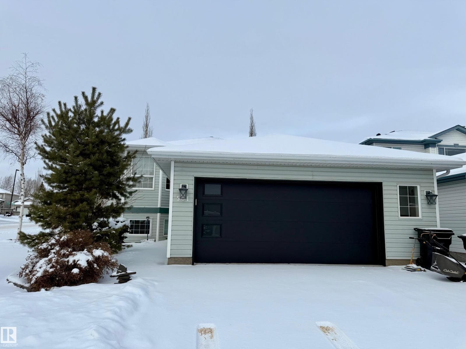 501 FORREST DR - Main photo, Sherwood Park, Alberta