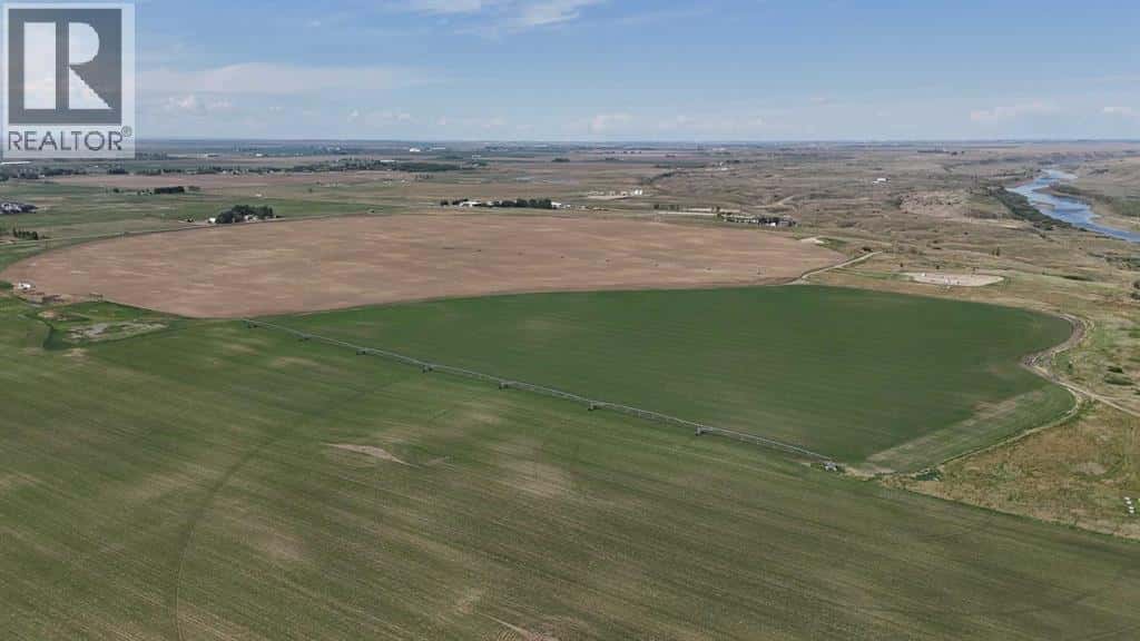 4500(1) 64 Avenue N — Taber, Alberta - Photo 2 of 14