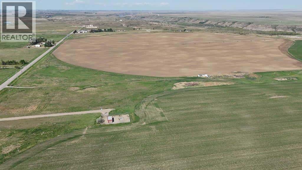 4500(1) 64 Avenue N — Taber, Alberta - Photo 3 of 14