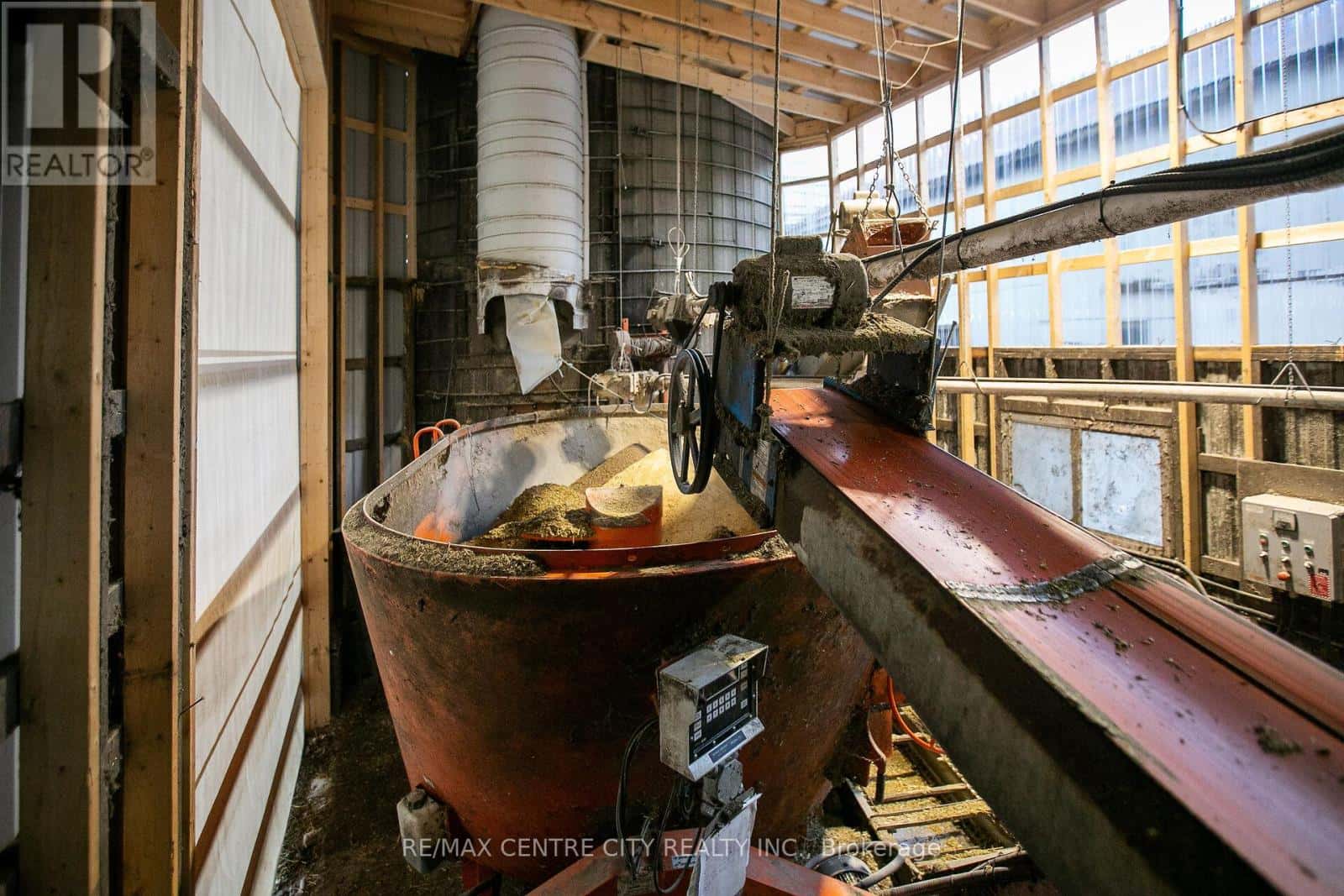 197166 GREY ROAD 7 — Meaford, Ontario - Photo 3 of 86