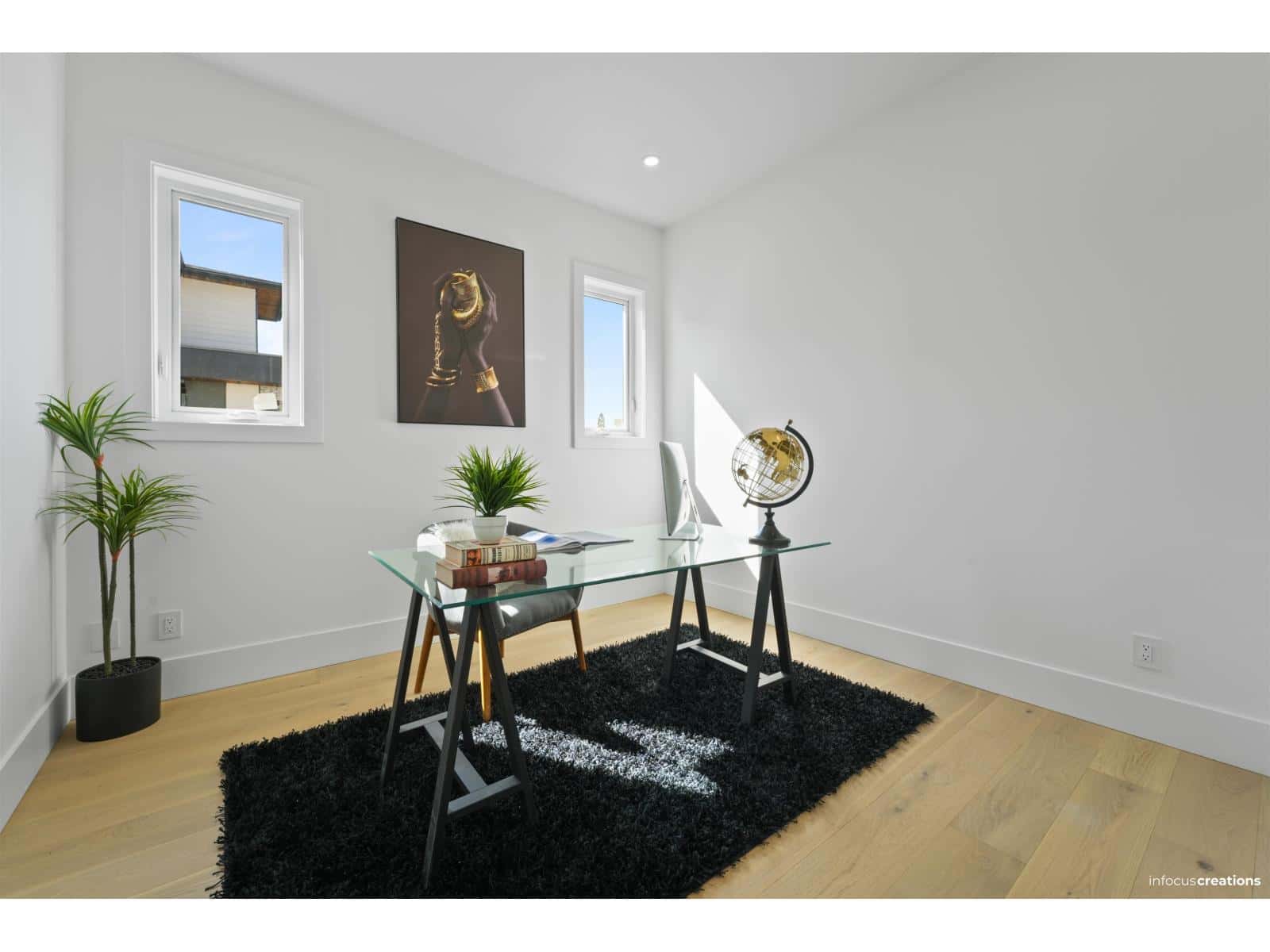 15448 76B AVENUE — Surrey, British Columbia - Photo 4 of 40