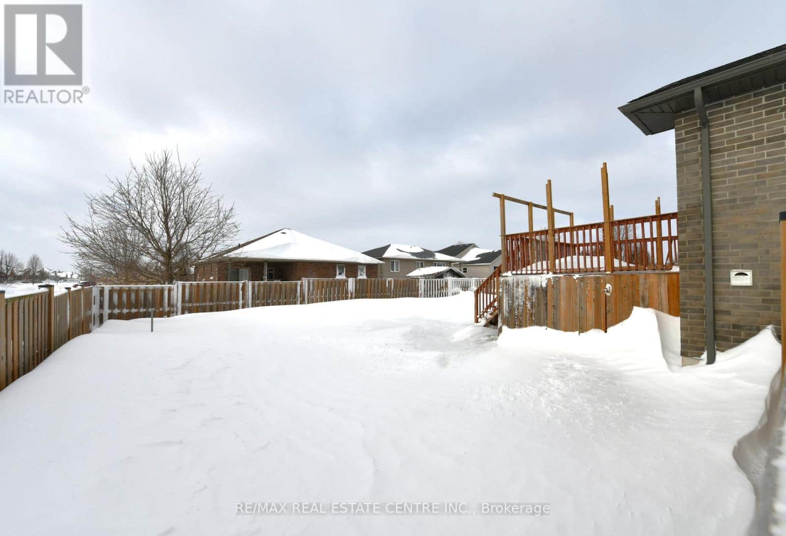 13 FORBES CRESCENT - Photo 2 of 14, North Perth (Listowel), Ontario