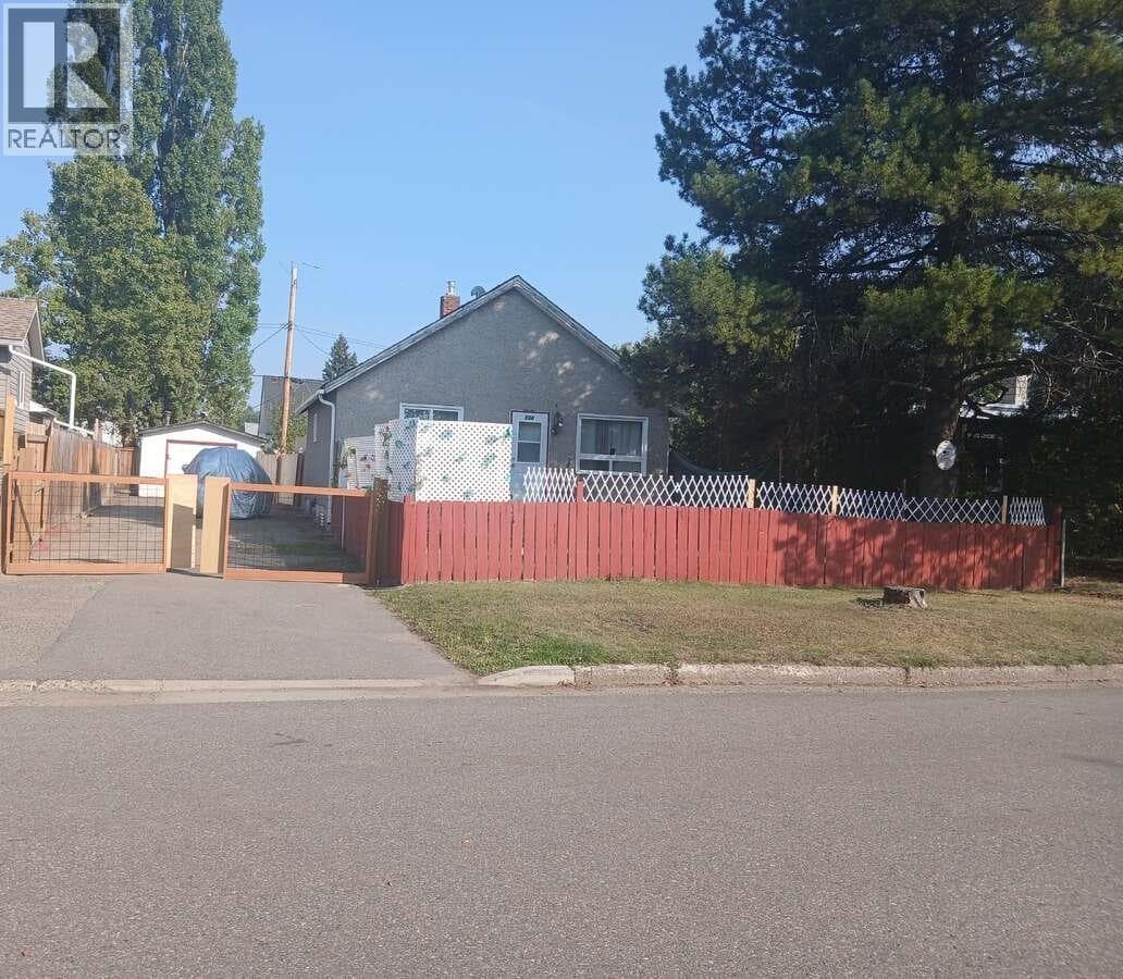 534 IRWIN STREET — Prince George, British Columbia - Main photo