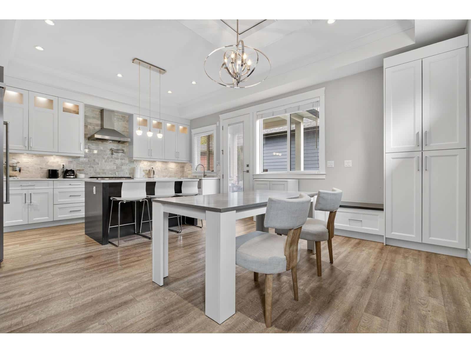 2926 160 STREET — Surrey, British Columbia - Photo 4 of 30