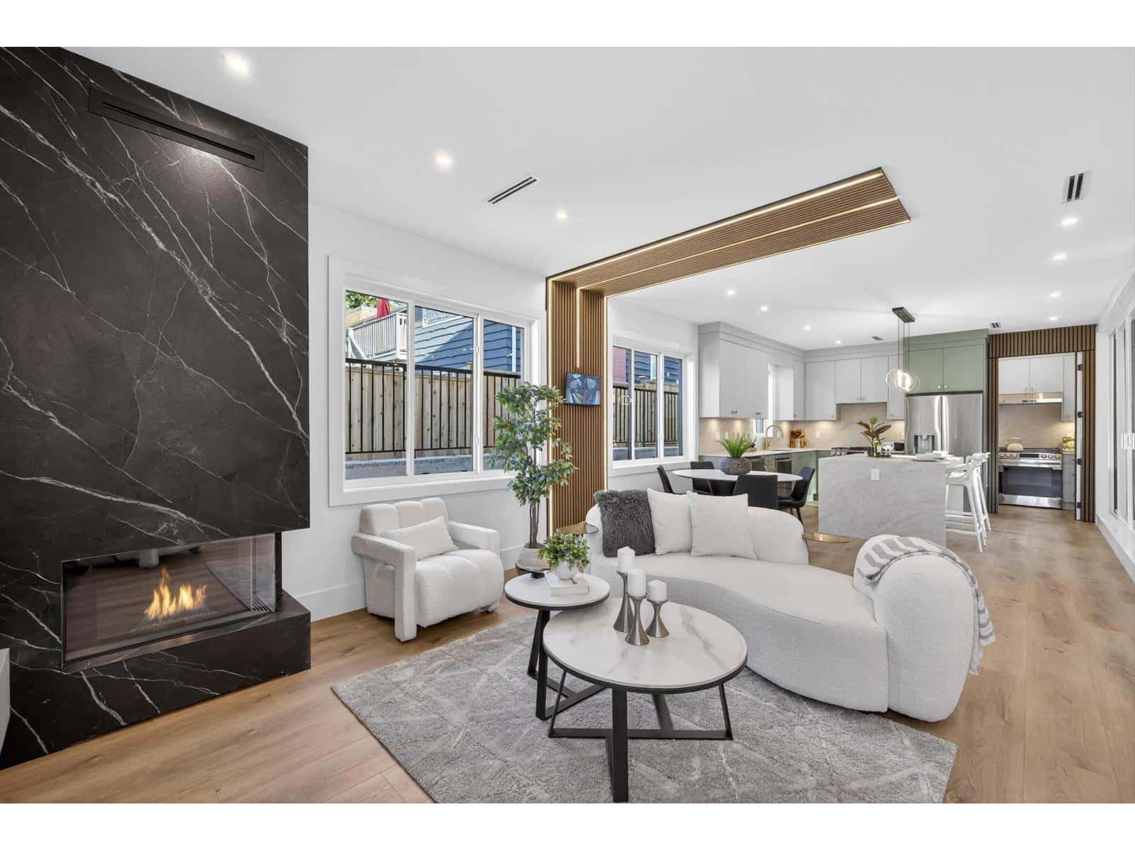 7808 WILTSHIRE BOULEVARD — Delta, British Columbia - Photo 2 of 31