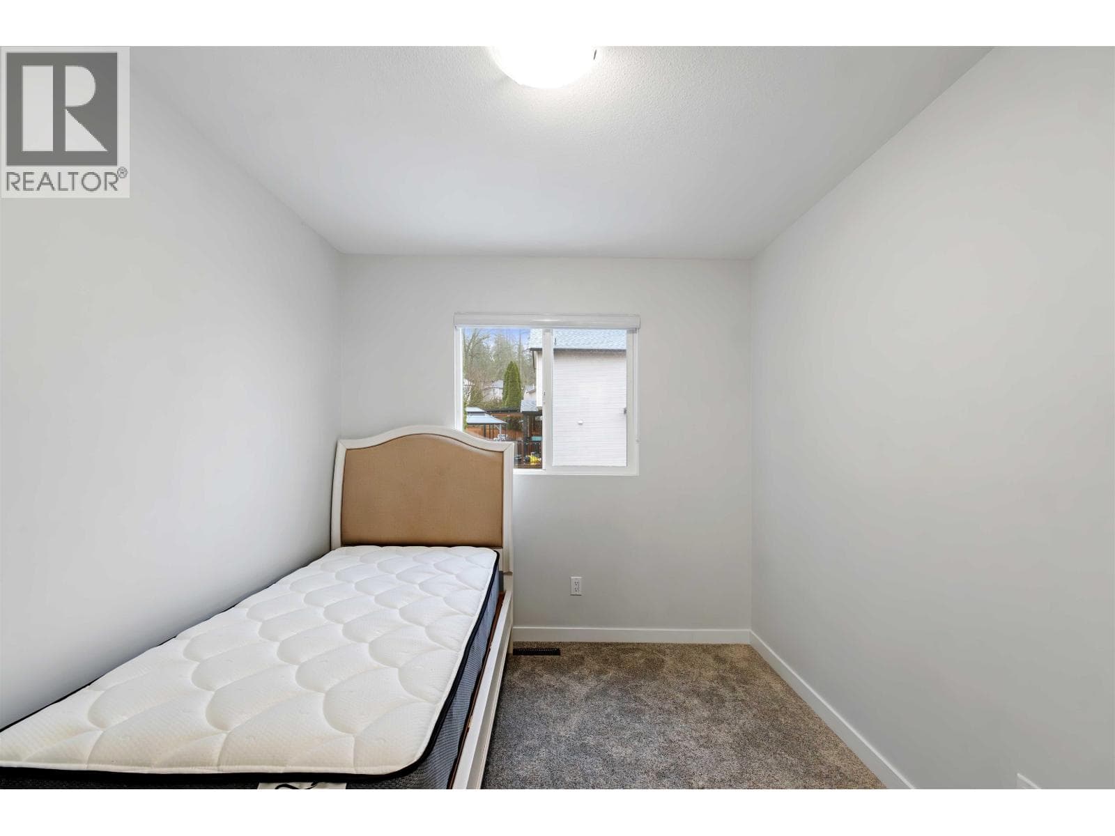 Maple Ridge — Maple Ridge - Main photo