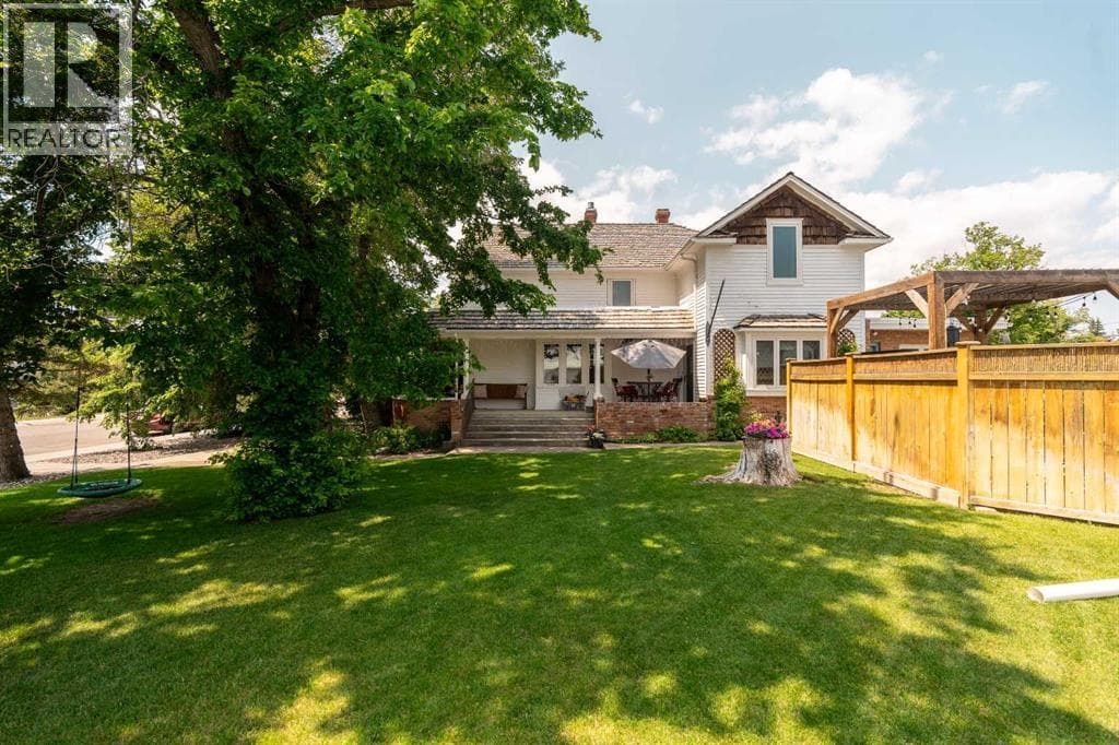 149 20 Street — Fort Macleod, Alberta - Main photo