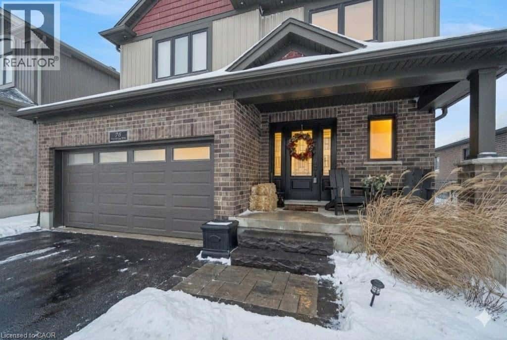 78 WOODBERRY Crescent — Elmira, Ontario - Photo 4 of 48