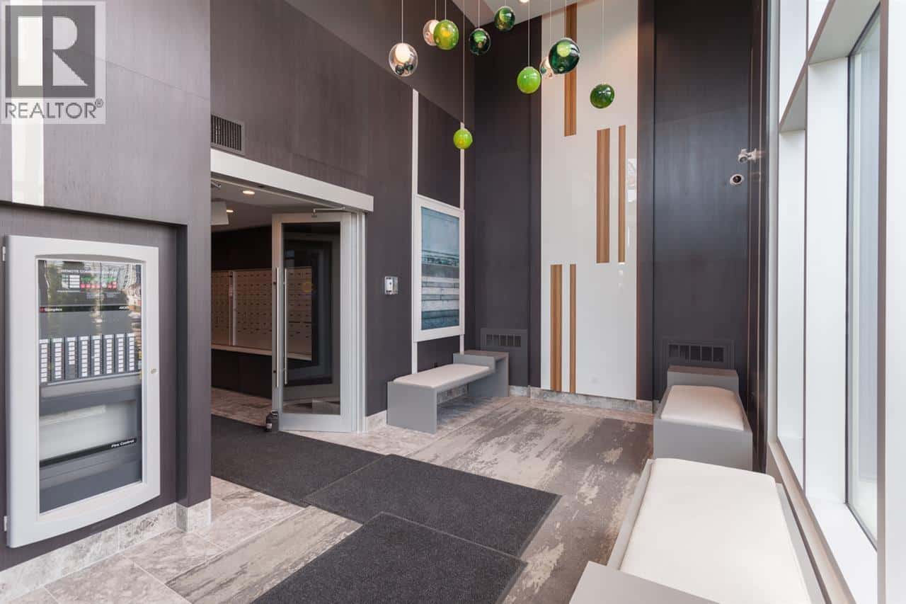 404 3289 RIVERWALK AVENUE — Vancouver, British Columbia - Photo 2 of 24