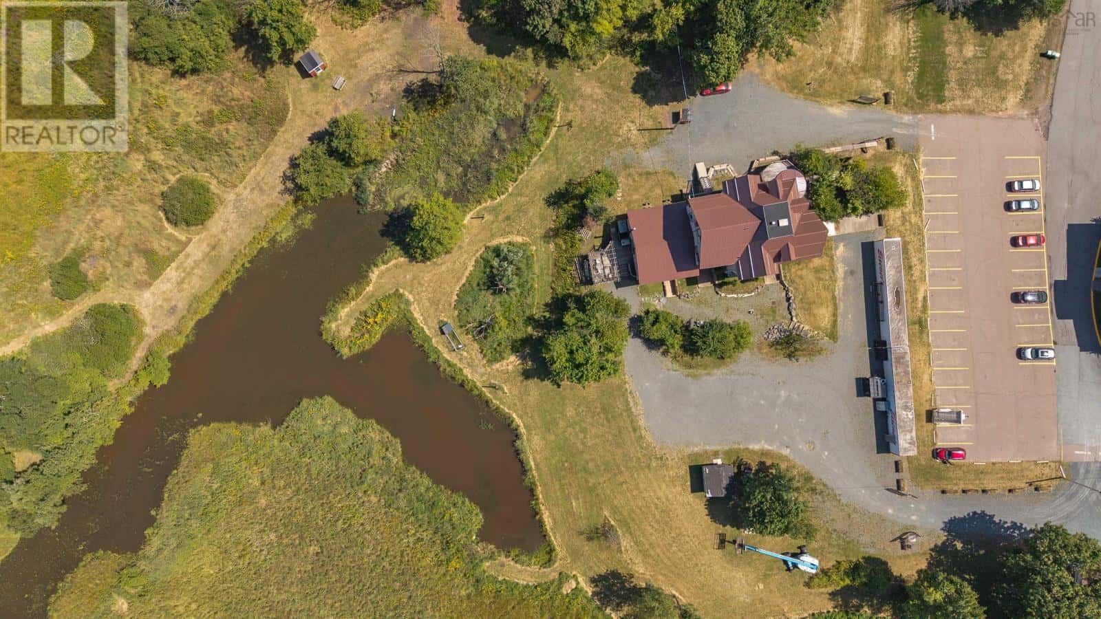 435 Prince Street — Truro, Nova Scotia - Photo 2 of 50