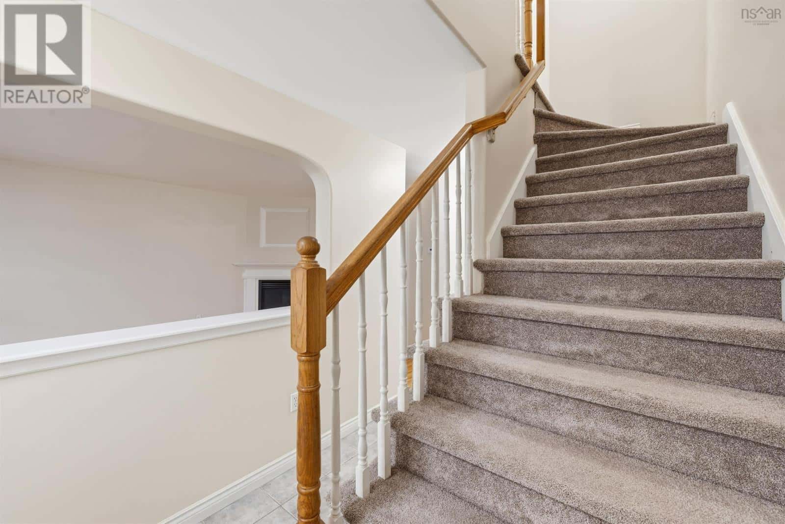 85 Oceanview Drive — Halifax, Nova Scotia - Photo 5 of 47