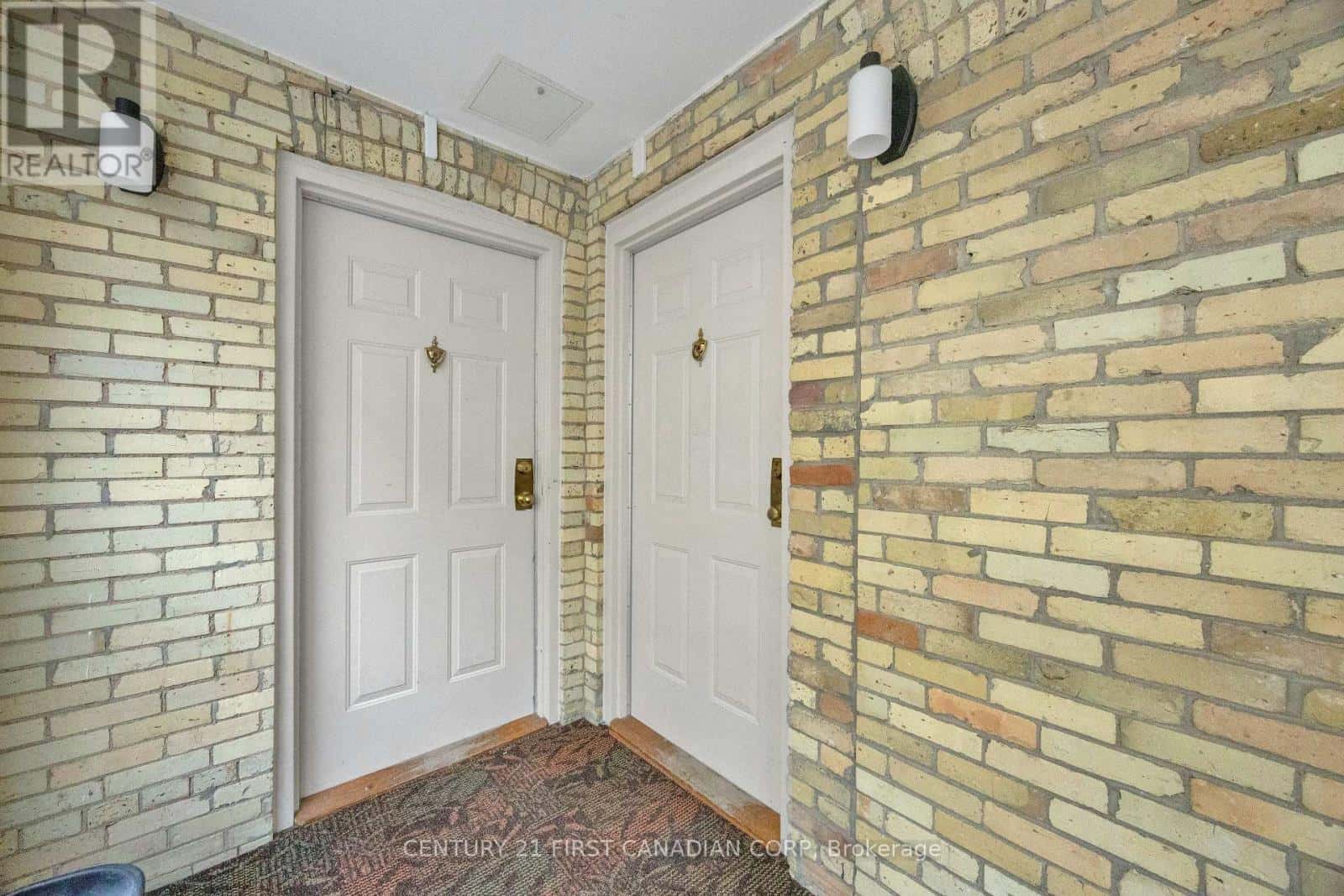 202 - 275 QUEENS AVENUE — London East (East F), Ontario - Photo 4 of 52