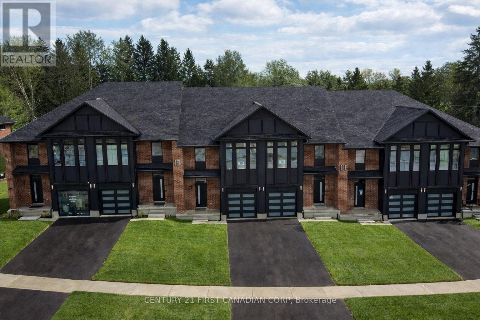 6913 HEATHWOODS AVENUE — London South (South V), Ontario - Main photo