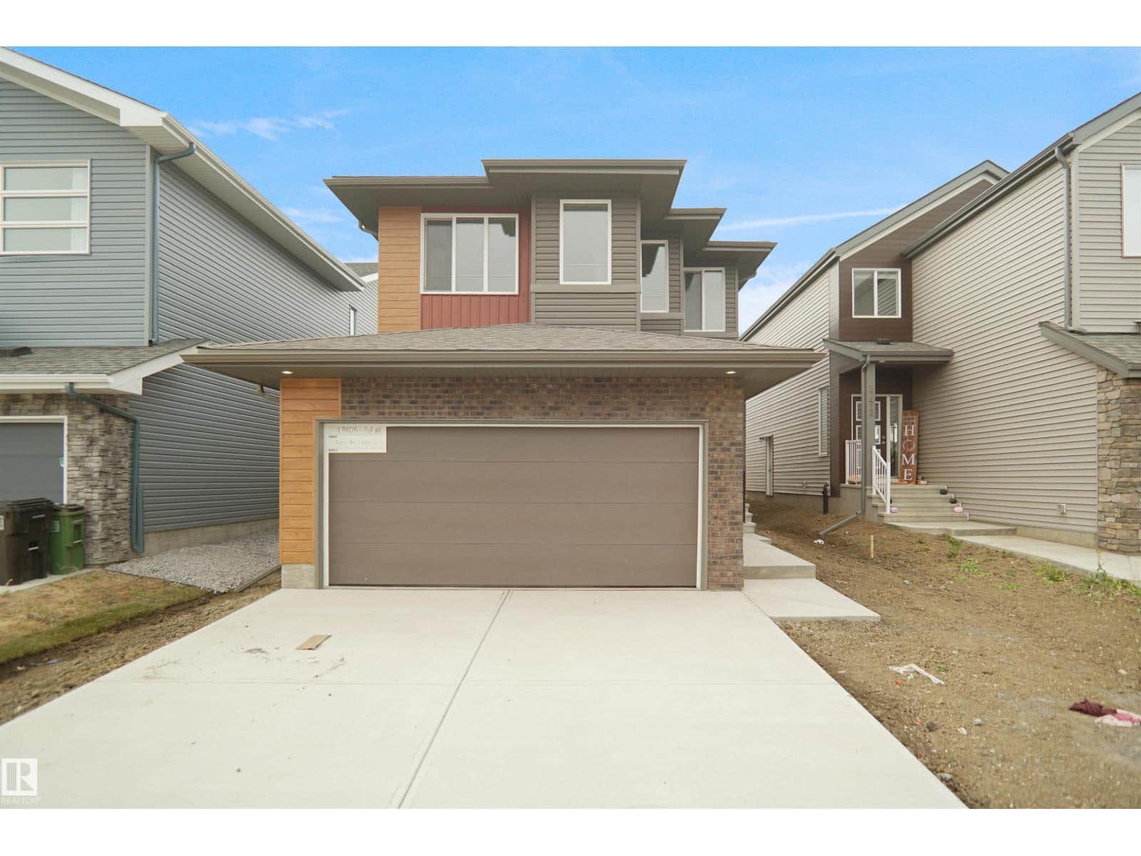 17408 7 ST NE - Photo 2 of 29, Edmonton, Alberta