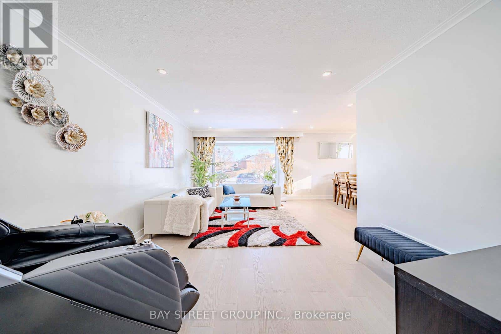 14 AMARILLO DRIVE — Toronto (Eglinton East), Ontario - Photo 5 of 50