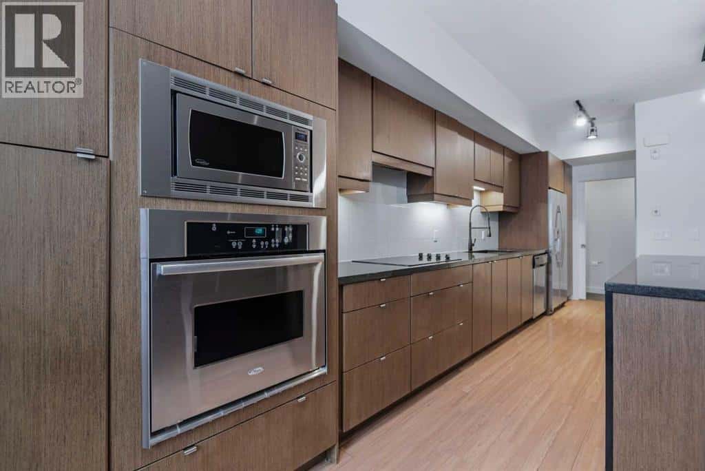 5132, 2660 22 Street — Red Deer, Alberta - Photo 2 of 27