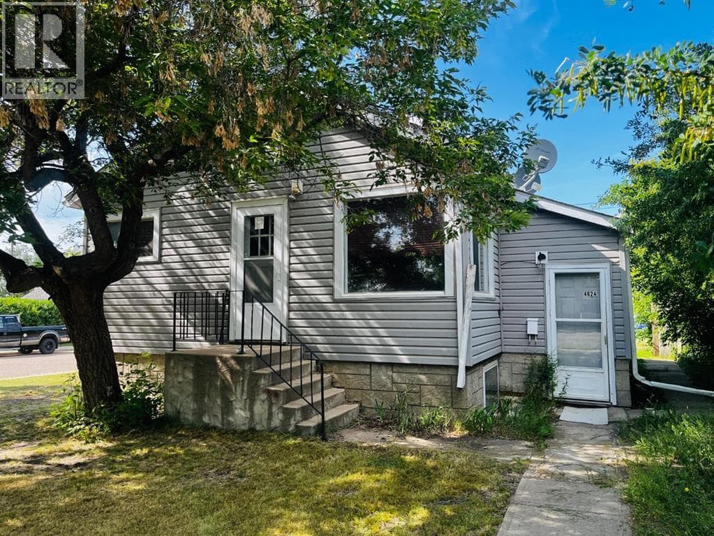 4624 49 Avenue — Vermilion, Alberta - Main photo