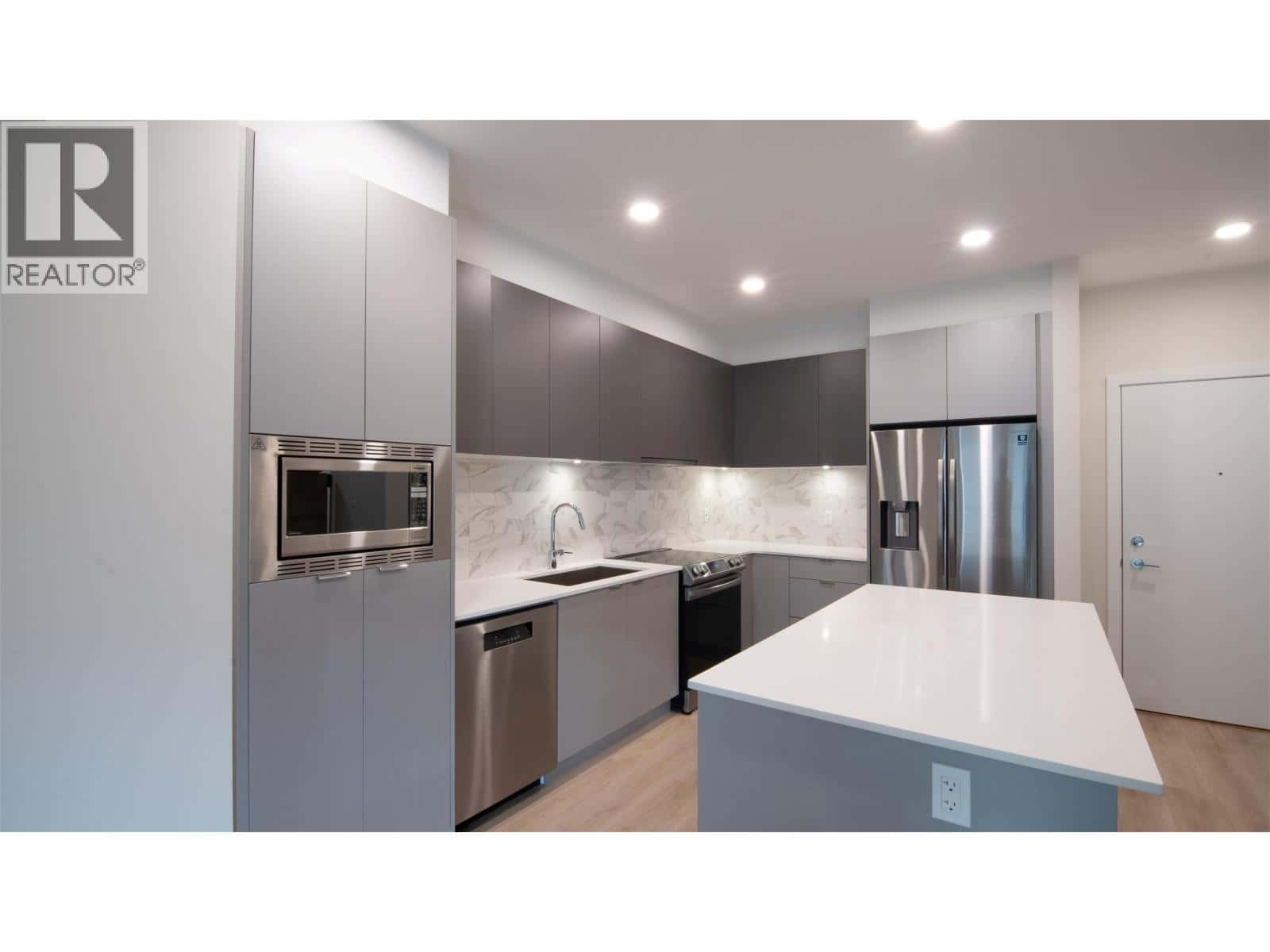 216 1792 STARLING DRIVE — Tsawwassen, British Columbia - Photo 5 of 23