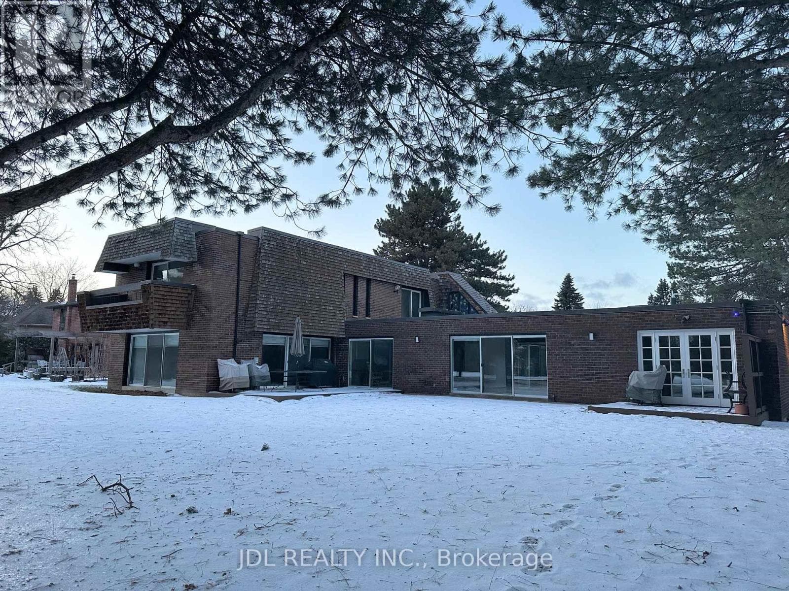 Markham (Bayview Fairway-Bayview Country Club Estates) — Markham (Bayview Fairway-Bayview Country Club Estates) - Main photo