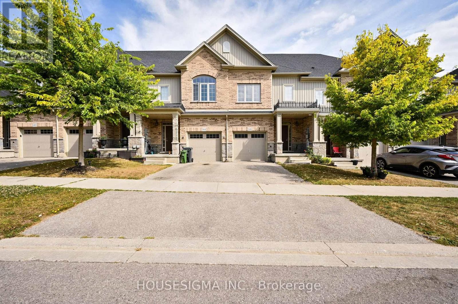 146 LAW DRIVE — Guelph (Grange Road) - Main photo