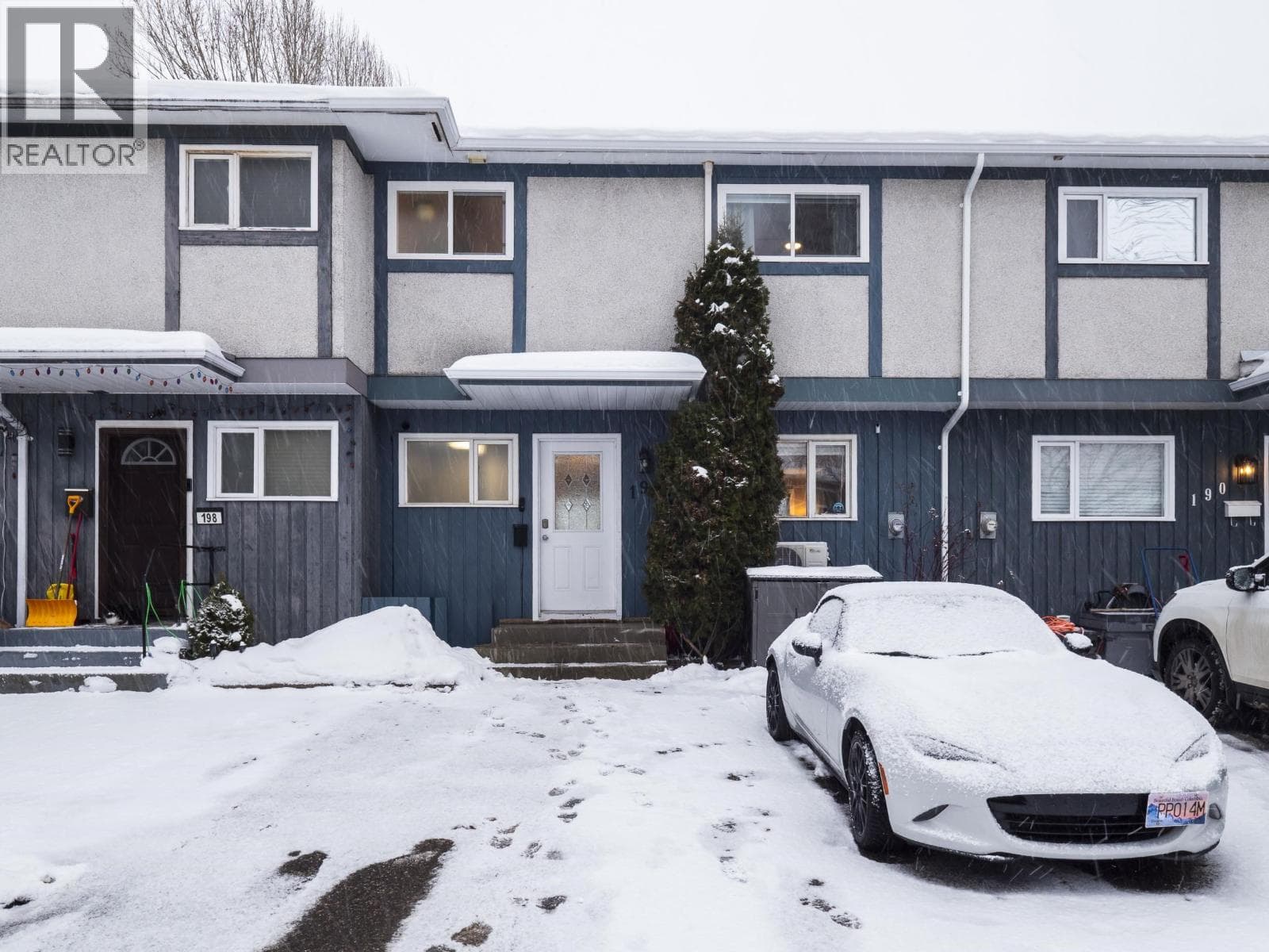 194 MCEACHERN PLACE — Prince George, British Columbia - Main photo