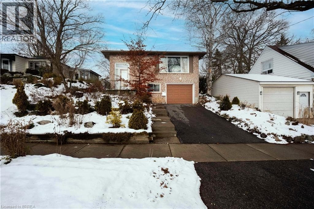 133 BURWELL Street — Brantford, Ontario - Main photo