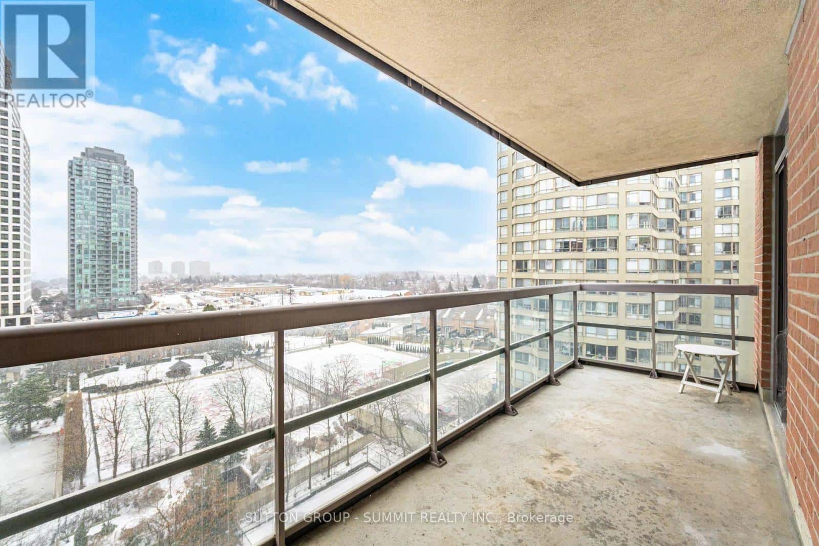 Mississauga (City Centre) — Mississauga (City Centre) - Photo 3 of 40