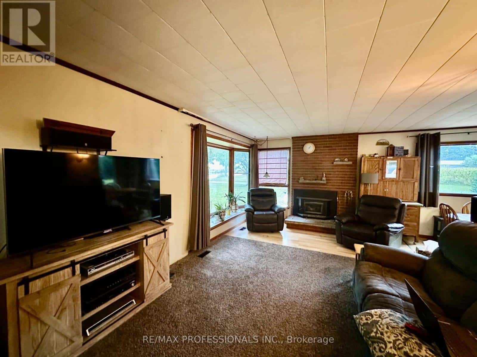 13958 TRAFALGAR ROAD — Halton Hills (Rural Halton Hills), Ontario - Photo 3 of 44