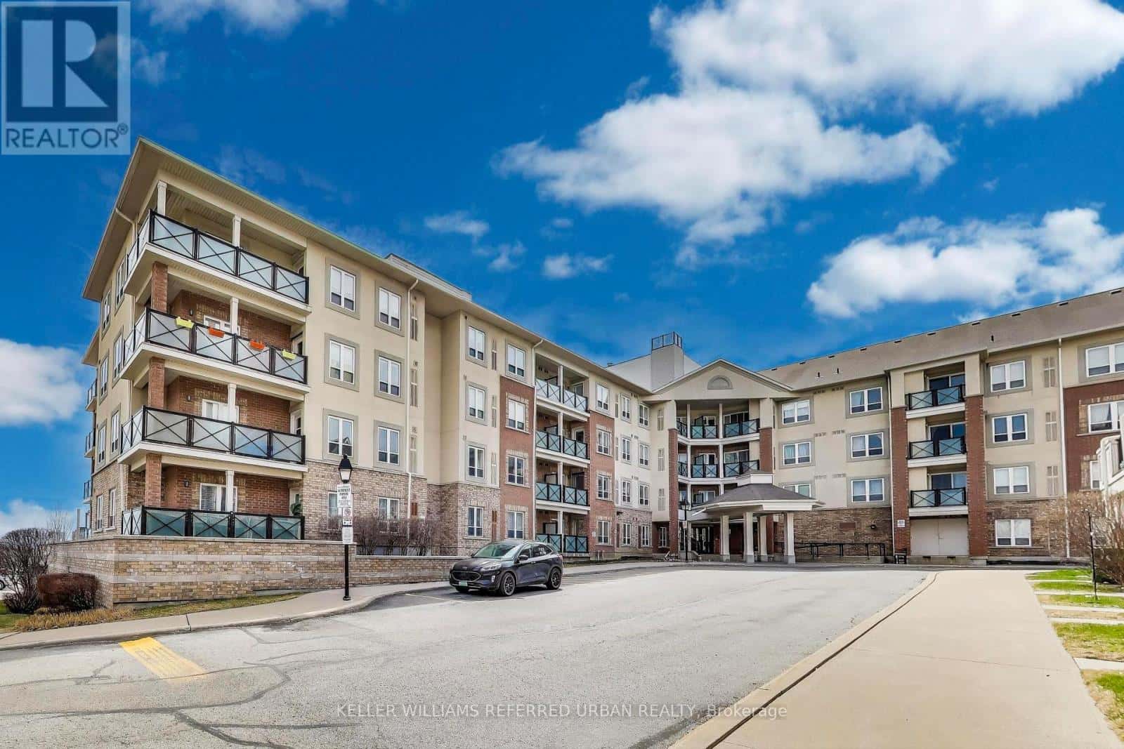 206 - 10 MENDELSSOHN STREET — Toronto (Clairlea-Birchmount), Ontario - Photo 2 of 20