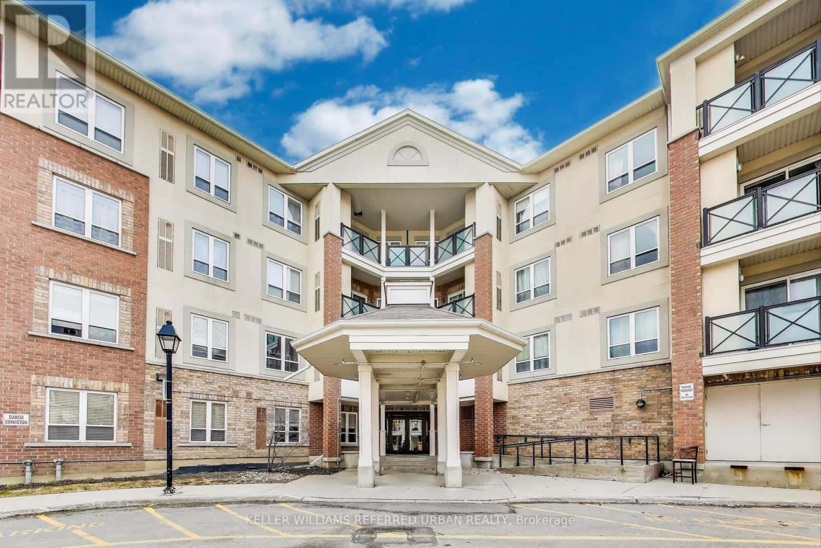 206 - 10 MENDELSSOHN STREET — Toronto (Clairlea-Birchmount), Ontario - Photo 3 of 20