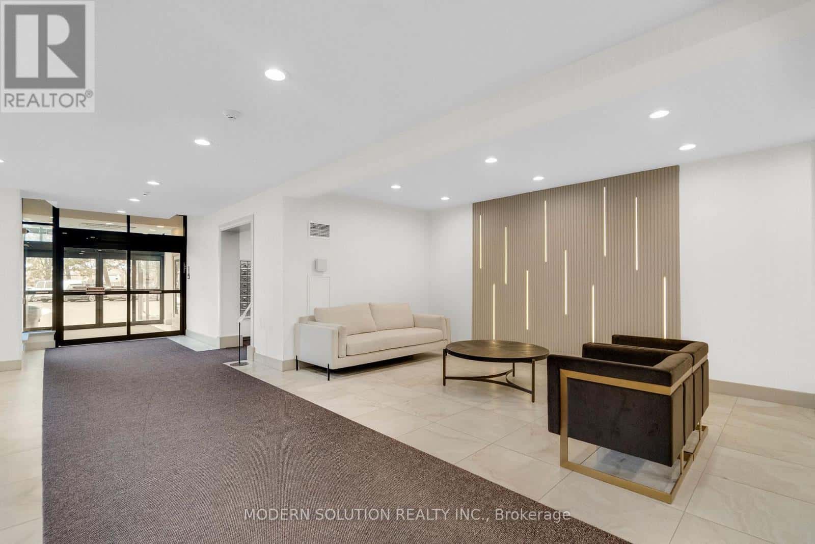 Richmond Hill (Harding) — Richmond Hill (Harding) - Photo 5 of 50