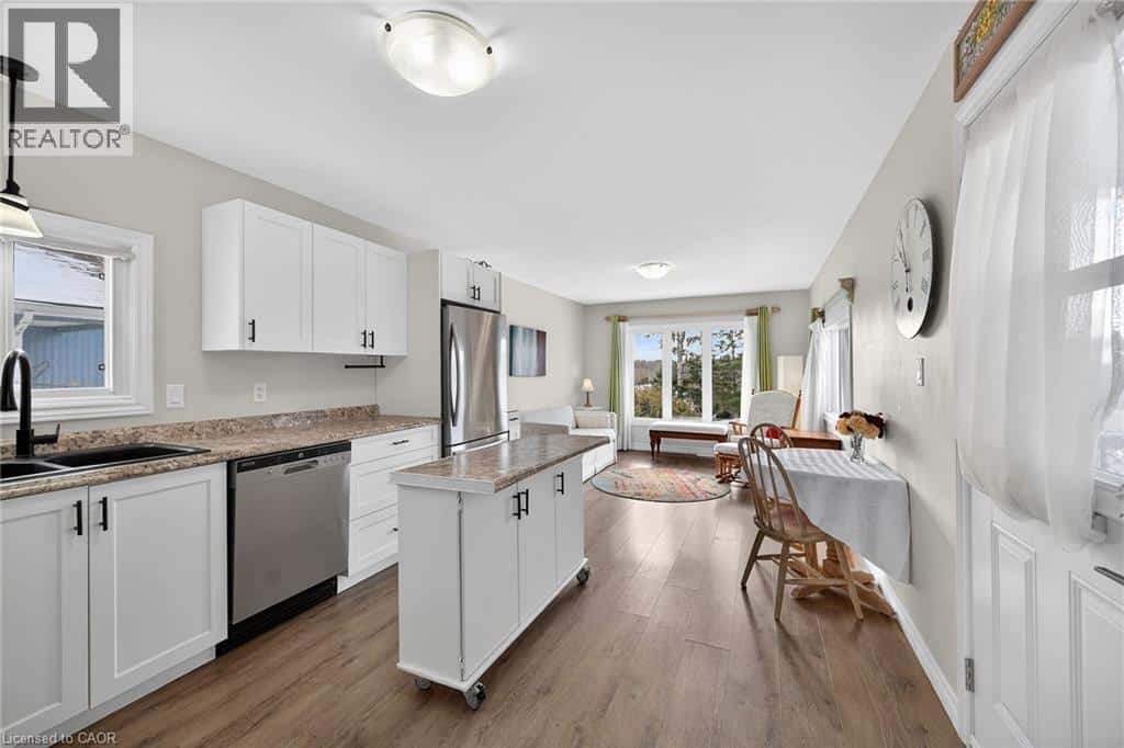 1294 8TH CONCESSION Road W Unit# 30 Hillside Cres — Flamborough, Ontario - Photo 5 of 50