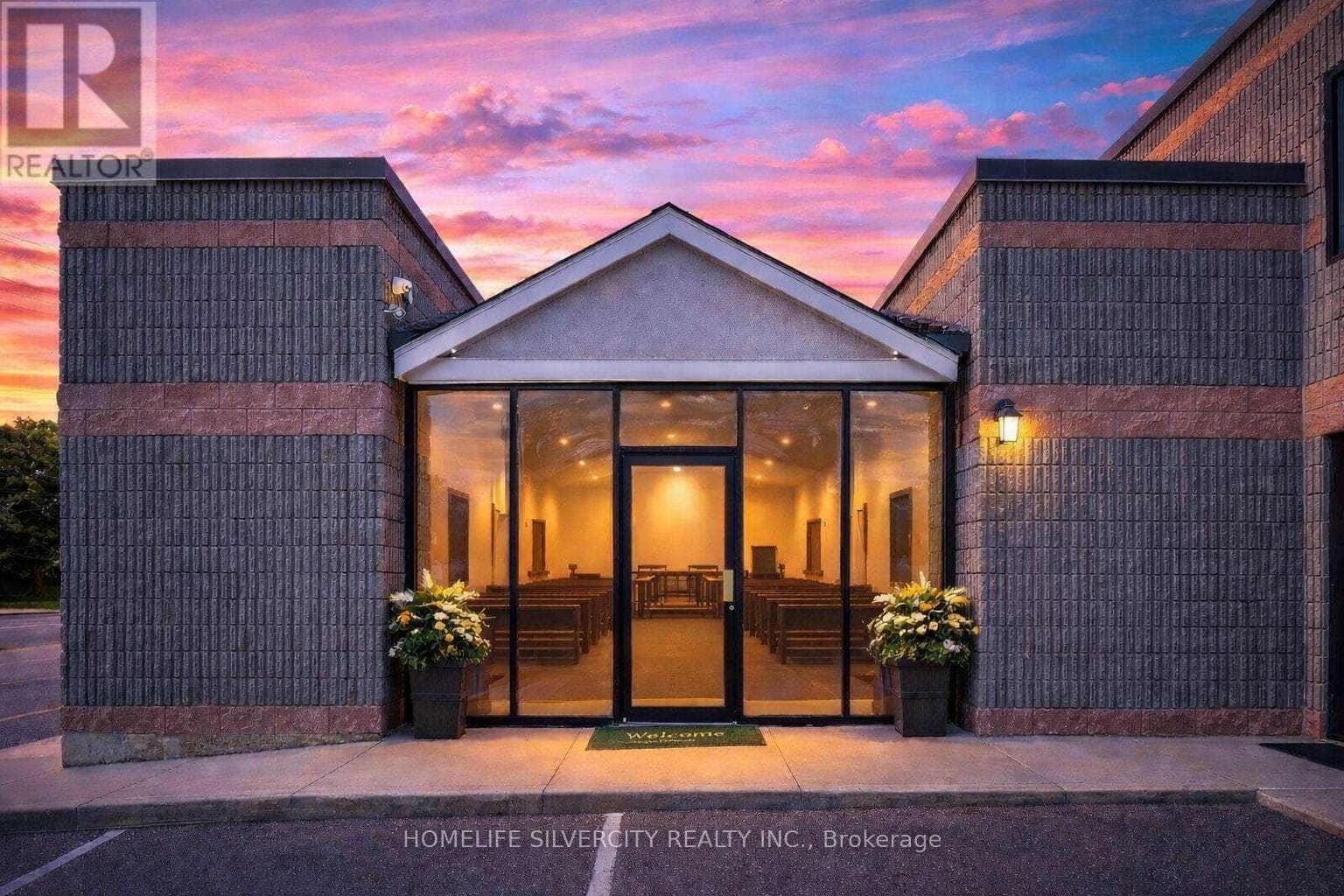 7070 PACIFIC CIRCLE - Main photo, Mississauga (Northeast), Ontario