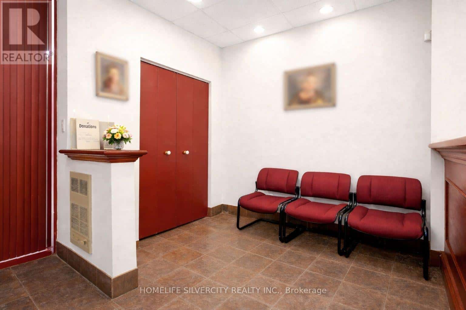 7070 PACIFIC CIRCLE — Mississauga (Northeast) - Photo 4 of 29