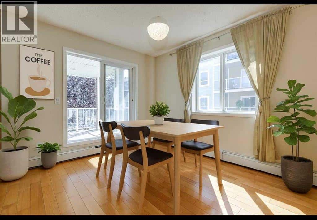 Calgary — Calgary - Photo 5 of 40