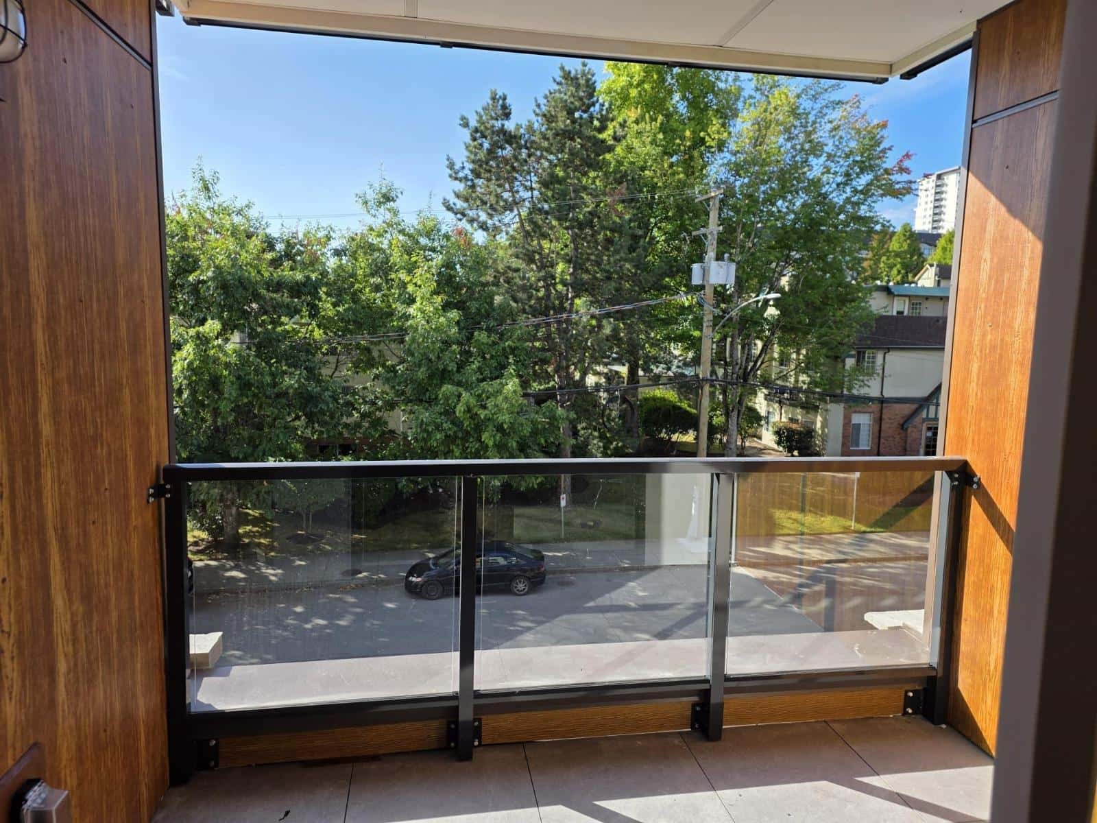 Surrey — Surrey - Photo 5 of 15