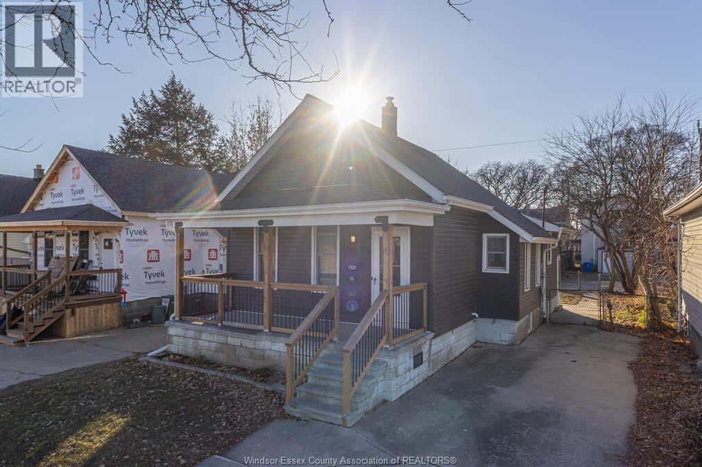 1525 WINDERMERE ROAD — Windsor - Photo 3 of 23