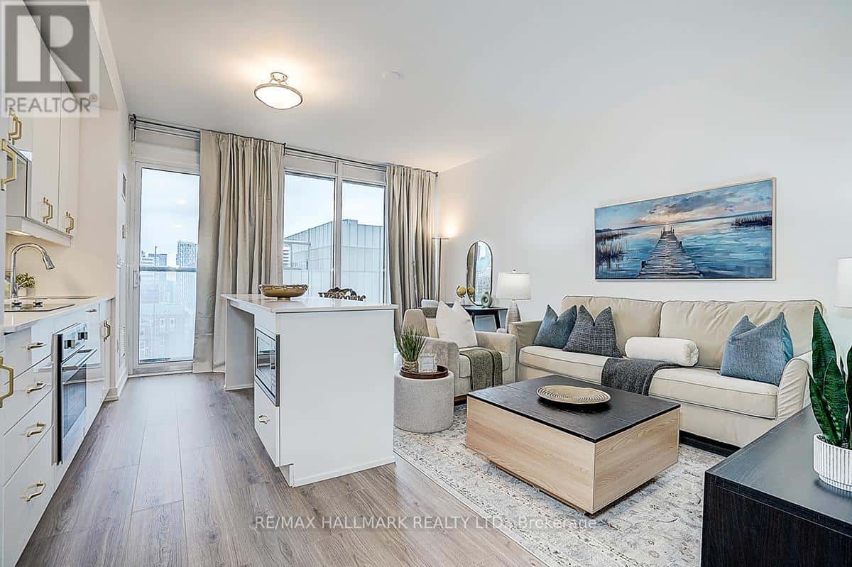 3109 - 426 UNIVERSITY AVENUE — Toronto (Kensington-Chinatown), Ontario - Photo 5 of 39