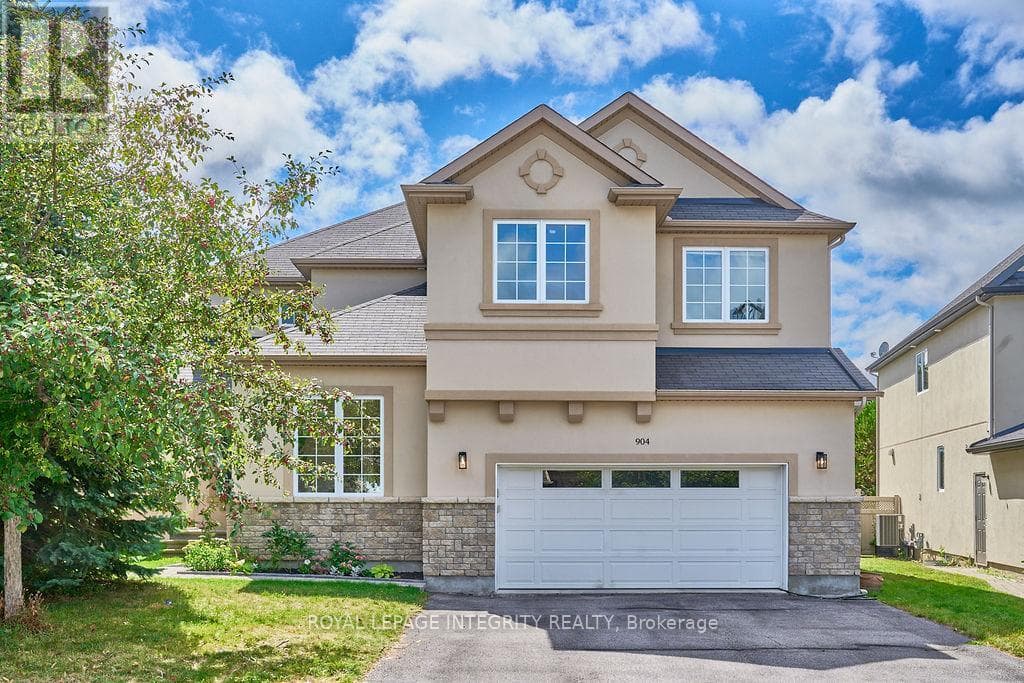 904 NETTLESHIP COURT — Ottawa, Ontario - Main photo