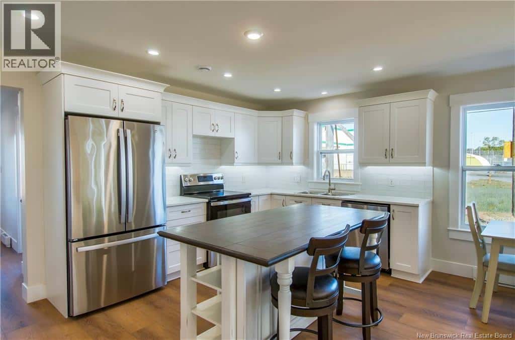 2 Otty Avenue — Sussex, New Brunswick - Photo 5 of 26