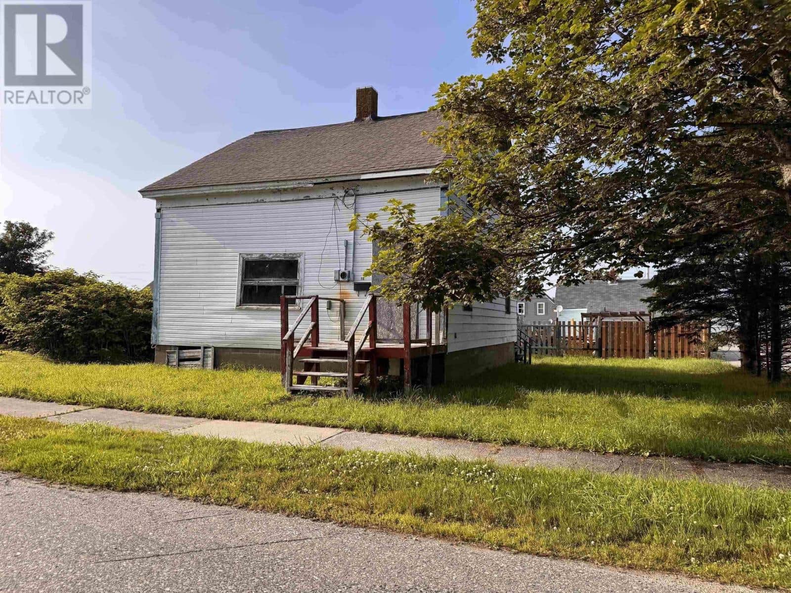 12 Butler Street - Photo 3 of 5, Yarmouth, Nova Scotia